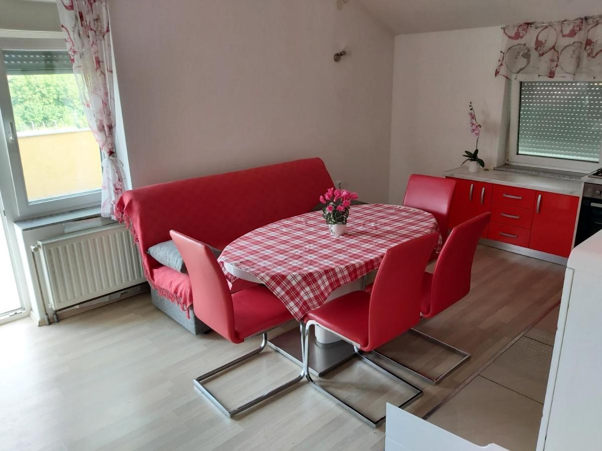 Apartments Krapec3 Jezdovec Luaran gambar